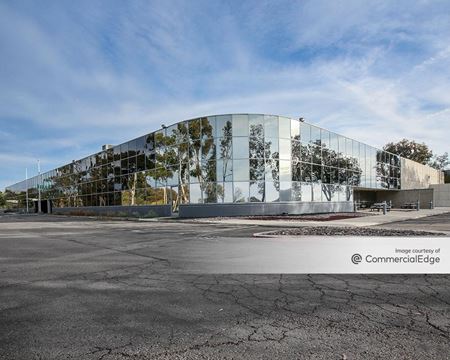 15330 Avenue of Science - San Diego