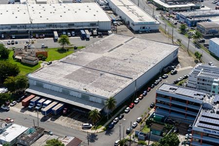 Industrial space for Rent at Cll Evita in Carolina