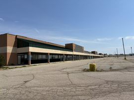 Salem Consumer Square