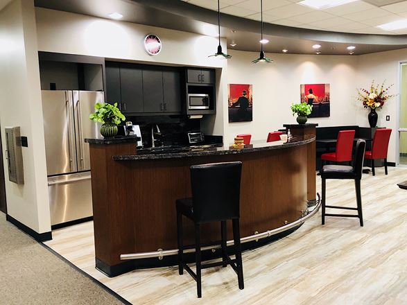 Succeed Professional Suites - SPS Roseville