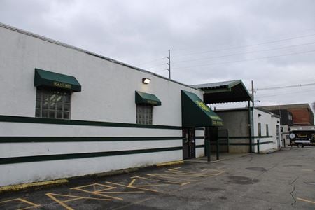 Retail space for Sale at 3143 E Main St in Columbus