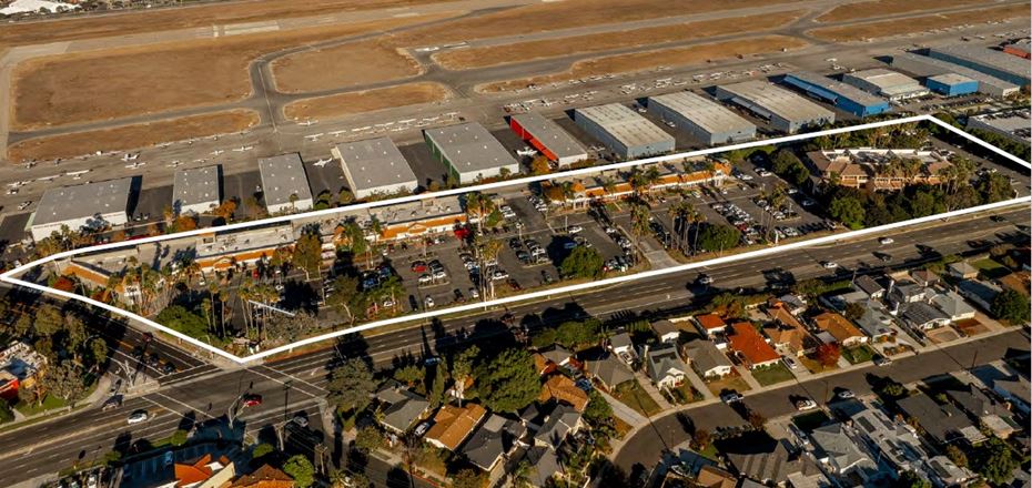 Retail space for Rent at 3511-3525 Pacific Coast Hwy in Torrance