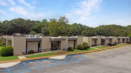 Office space for Rent at 572 Azalea Rd in Mobile