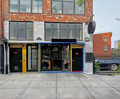 2,000 SF | 317 Union Avenue | Corner Turn-Key Restaurant with Glass Frontage for Sale