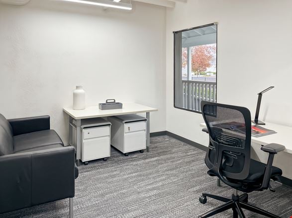 Regus - Campbell - Orchards City Dr