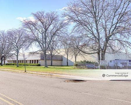 Industrial space for Rent at 125 Seaview Drive in Secaucus