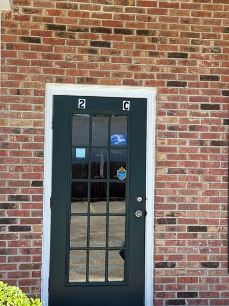 Office space for Rent at 9244 Florida Blvd in Baton Rouge