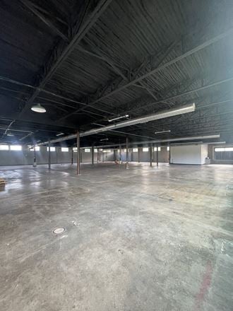 Midtown Kansas City Commercial Flex Space