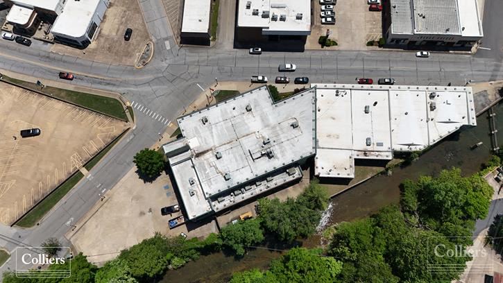 305 E Main Street, Siloam Springs, AR