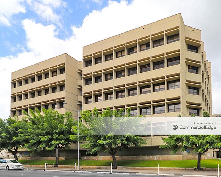 1010 Pensacola Street, Honolulu, HI 96814