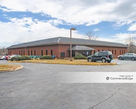 Newtown Square Corporate Campus - 335 Bishop Hollow Road