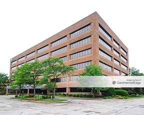 95 West Algonquin Road