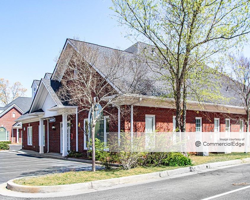 Tree Lane Medical 1608 Tree Lane, Snellville, GA Office Building