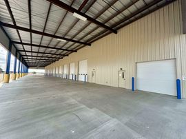 10420 W. I-40 - Service Bay/Flex Industrial Space Available With Land