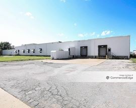 1331 Saline St