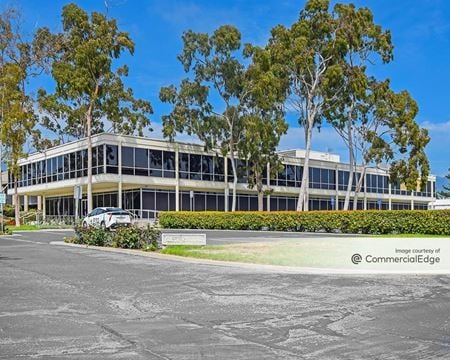 Photo of commercial space at 130 Robin Hill Road in Goleta
