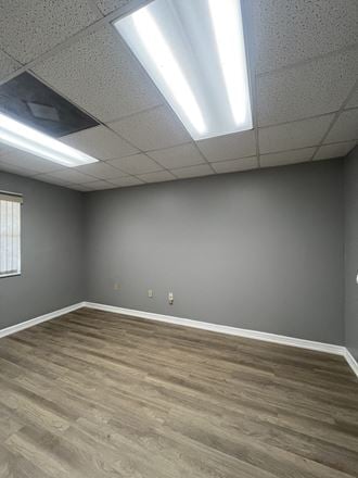 829 E Oak St unit B