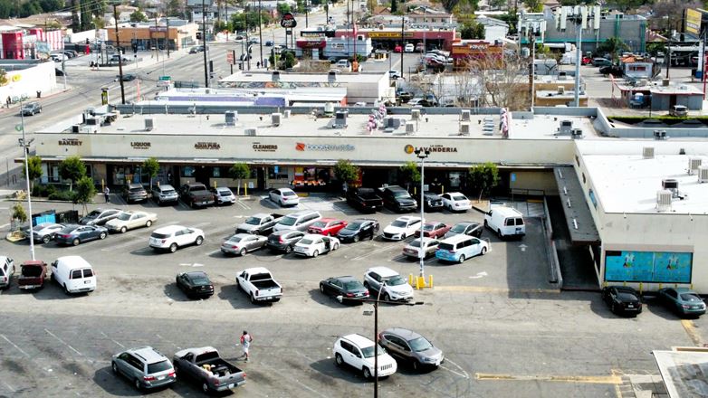 PACOIMA SHOPPING CENTER