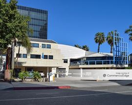 201 Wilshire Blvd