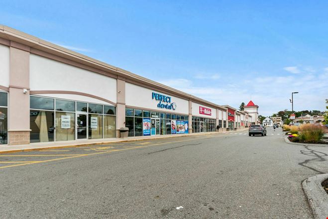 Methuen, MA - Broadway Crossing