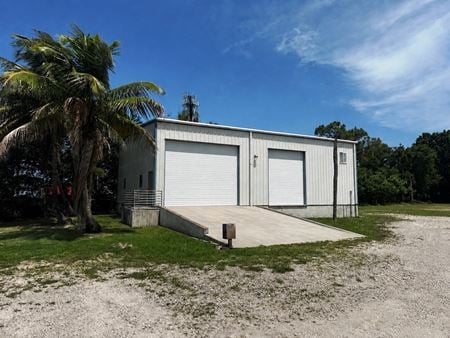 Industrial space for Rent at 3596 Prospect Avenue in Naples