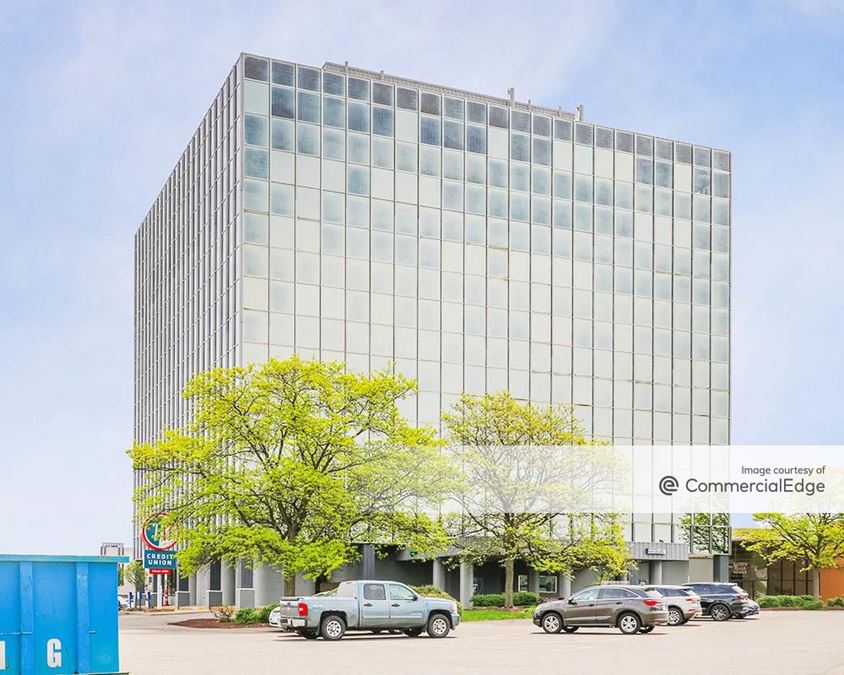 4450 Belden Village Street NW Canton OH Office Building