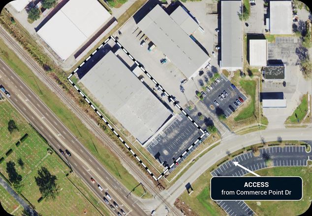 Commerce Point | ±31,250 SF Showroom & Warehouse