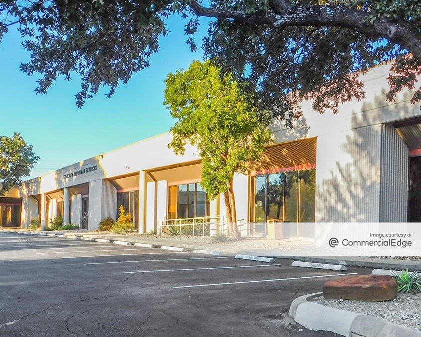 Salado Creek Business Park 3300 Nacogdoches Road Office Building