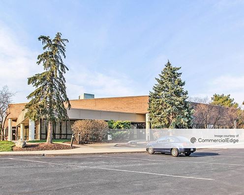 Lehigh Valley Corporate Center - 1560 Valley Center Pkwy