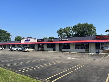 Photo of commercial space at 28400-28422 5 Mile Rd in Livonia