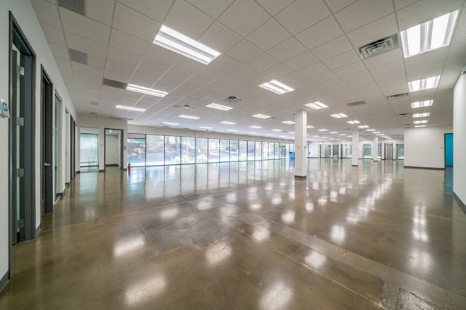 Cobb Corporate Center