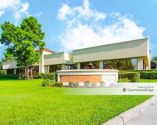 200 Valleywood Drive