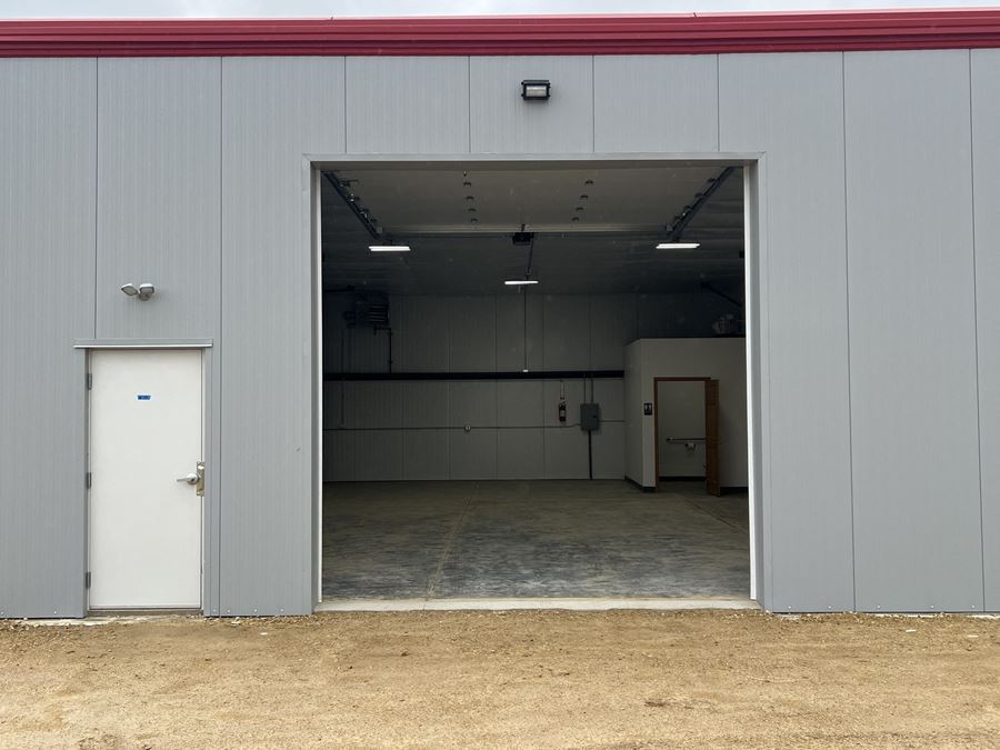 1,200sf Contractor Garages on Acker Road