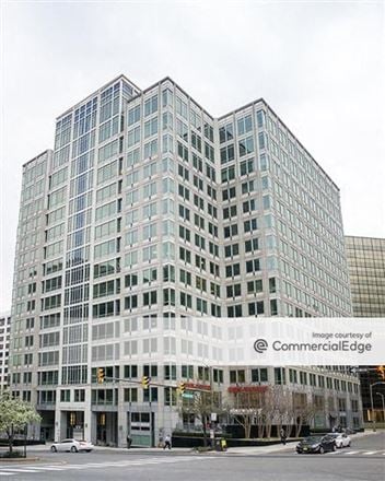 Commonwealth Tower