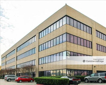 Office space for Rent at 652 North Sam Houston Pkwy East in Houston