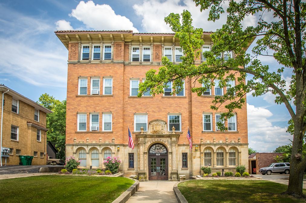 Akron Highland Square 184Unit Portfolio 633 W. Market Street Multi