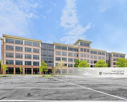 Eight Parkwood Crossing