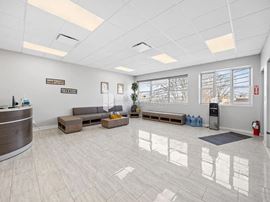 2614 W 13th St - FOR LEASE