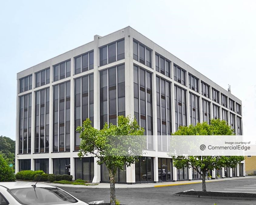 2670 Crain Hwy, Waldorf, MD 20601