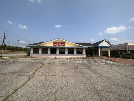 Photo of commercial space at 2123 US Highway 441 S in Dublin