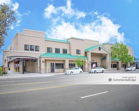 Photo of commercial space at 2626 Foothill Blvd in La Crescenta