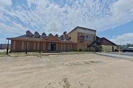 610 N Navy Blvd