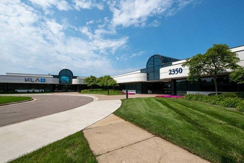 Northeast Corporate Center