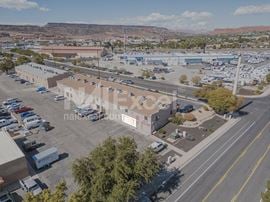 Sunland Commercial Center