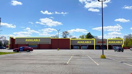 Retail space for Rent at 13344-13488 E. 11 Mile Road in Warren
