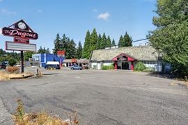 4180 Kitsap Way | Turnkey Restaurant & Multi-Use Building