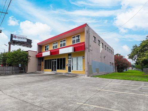 Two-Story Retail Blank Canvas Opportunity