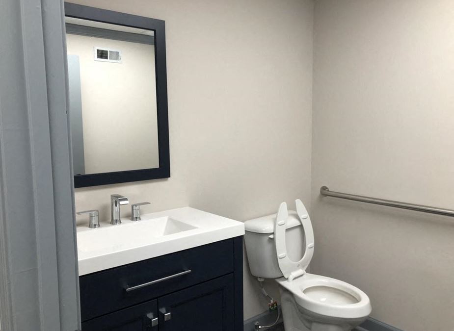 Renovated Office Condo for Lease!