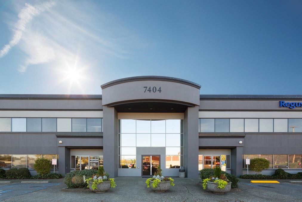 7404 King George Boulevard 7404 King George Boulevard