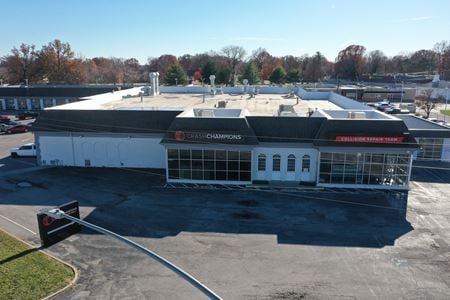 Photo of commercial space at 11911 E US Hwy 40 in Independence